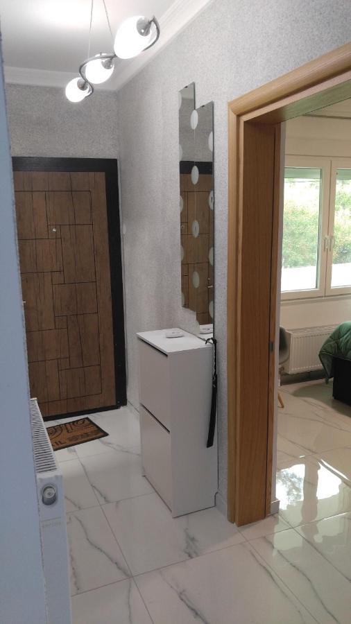 New!90sqm10minairport2bedrooms Apartment *
