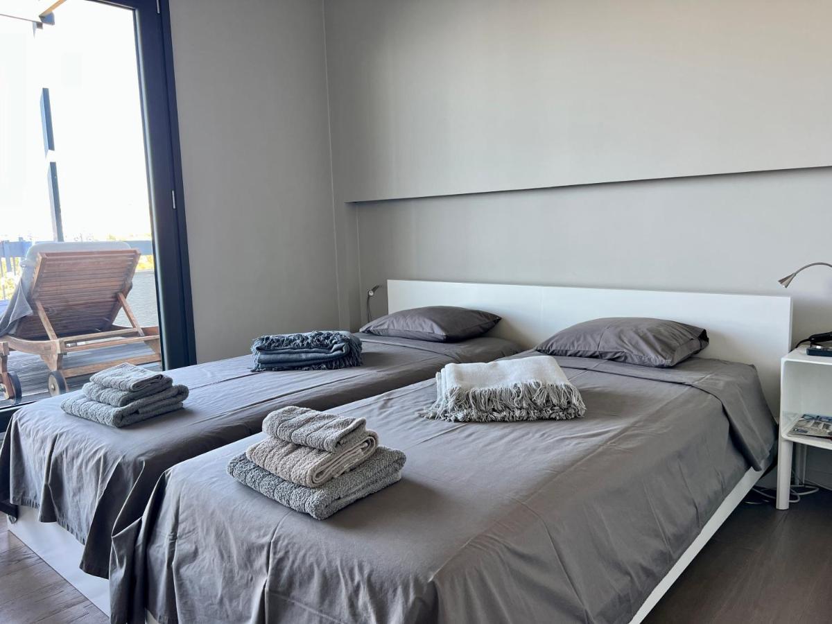 Apartment View - Presidential