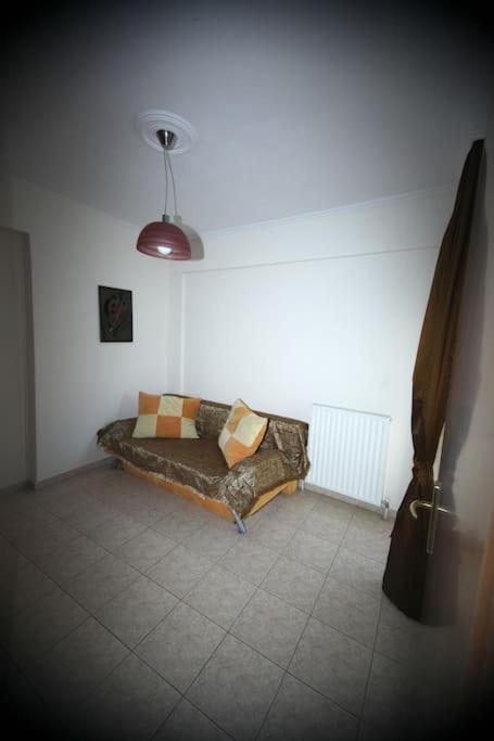 Apartment Welcome To *