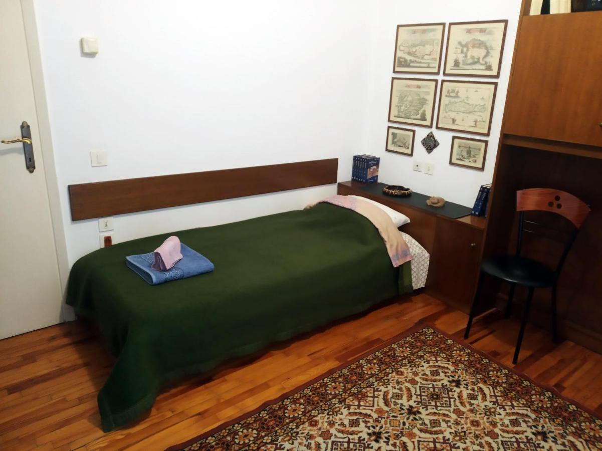 Beautiful -up To 4 Guests- Close To City Centre! Daire