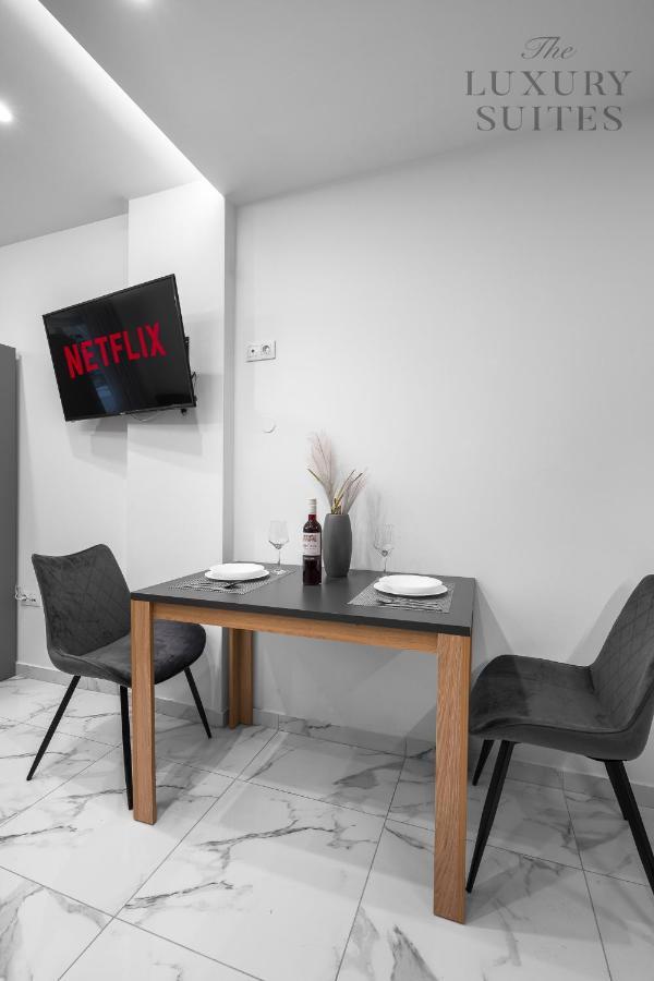 Adoorable, The Luxury Apartment
