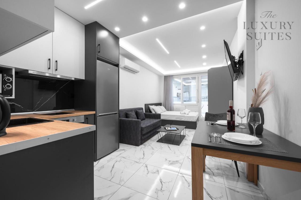 Apartment Adoorable, The Luxury *