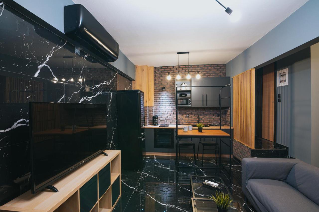 New Modern Ground Floor By The Sea Apartment *