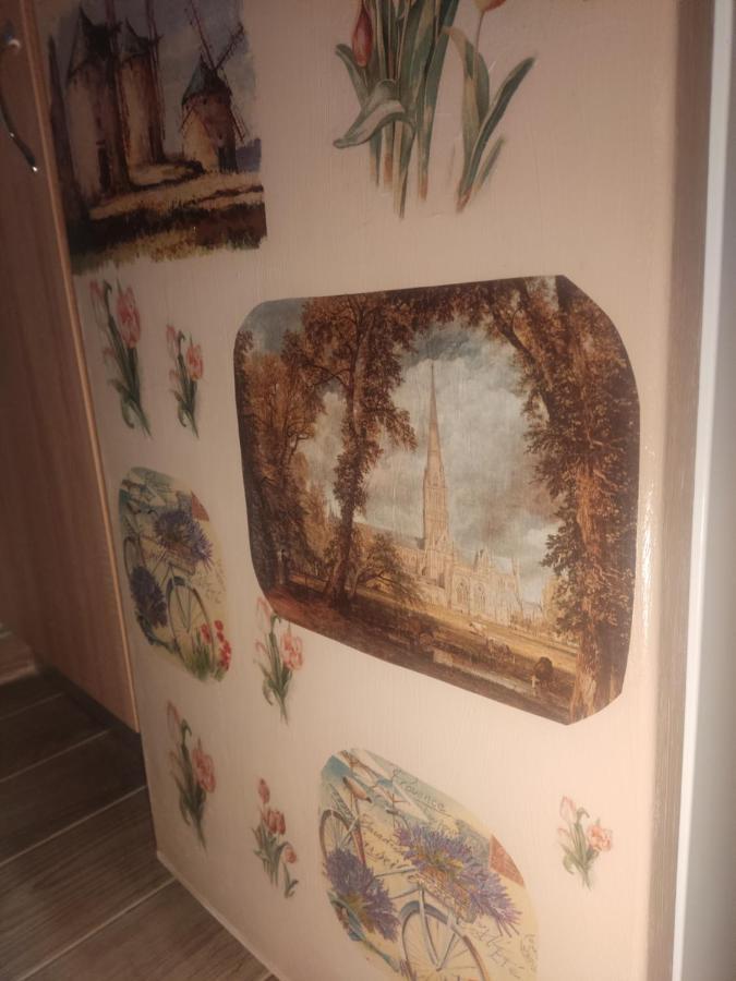 Daire Tulip Mini Studio *