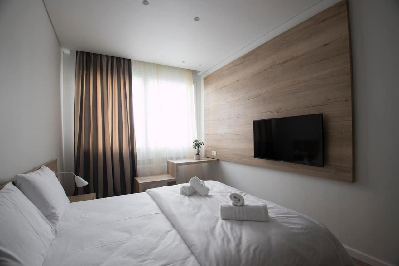 Ornament Suites, Nilie Hospitality Mgmt *