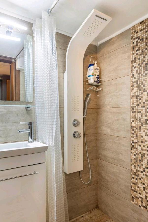 Căn hộ Liva Center Thessaloniki, Agias Sofias Thessaloníki