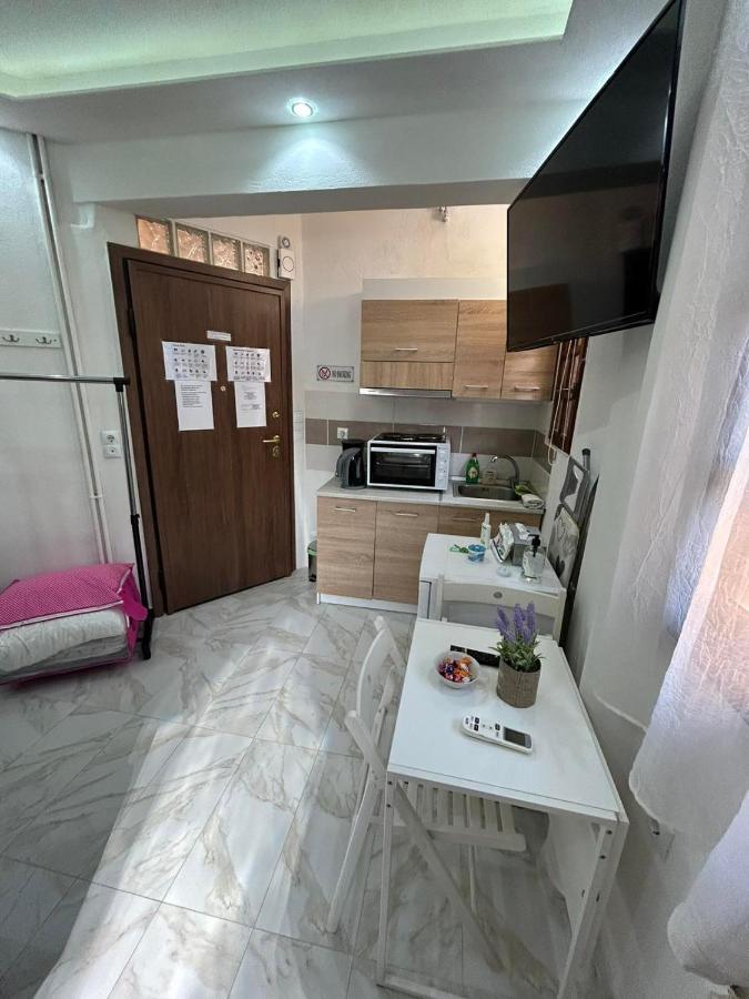 Apartment Ano Poli 4 *