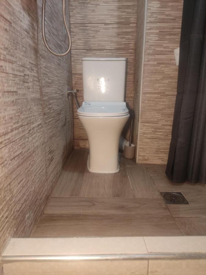 Nederland's Mini Studio Thessaloniki