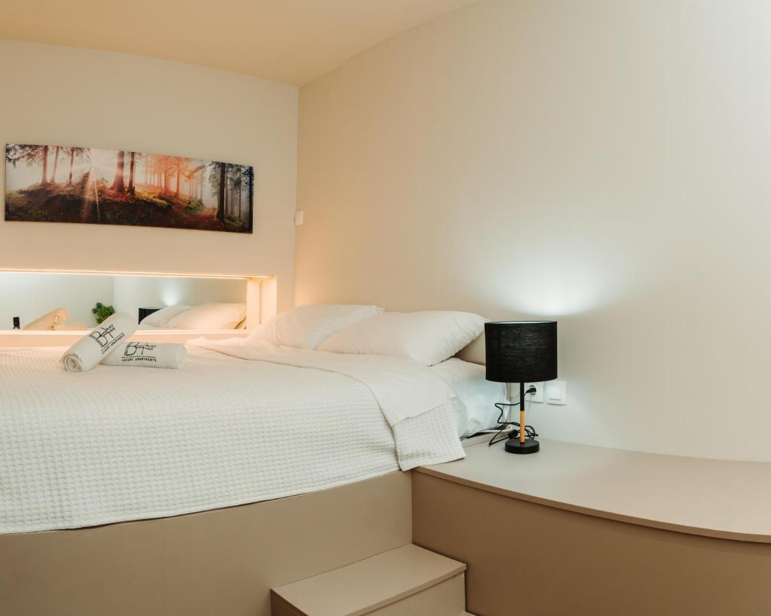 Apartment Blackhaus Family And Friends Deluxe Thessaloniki