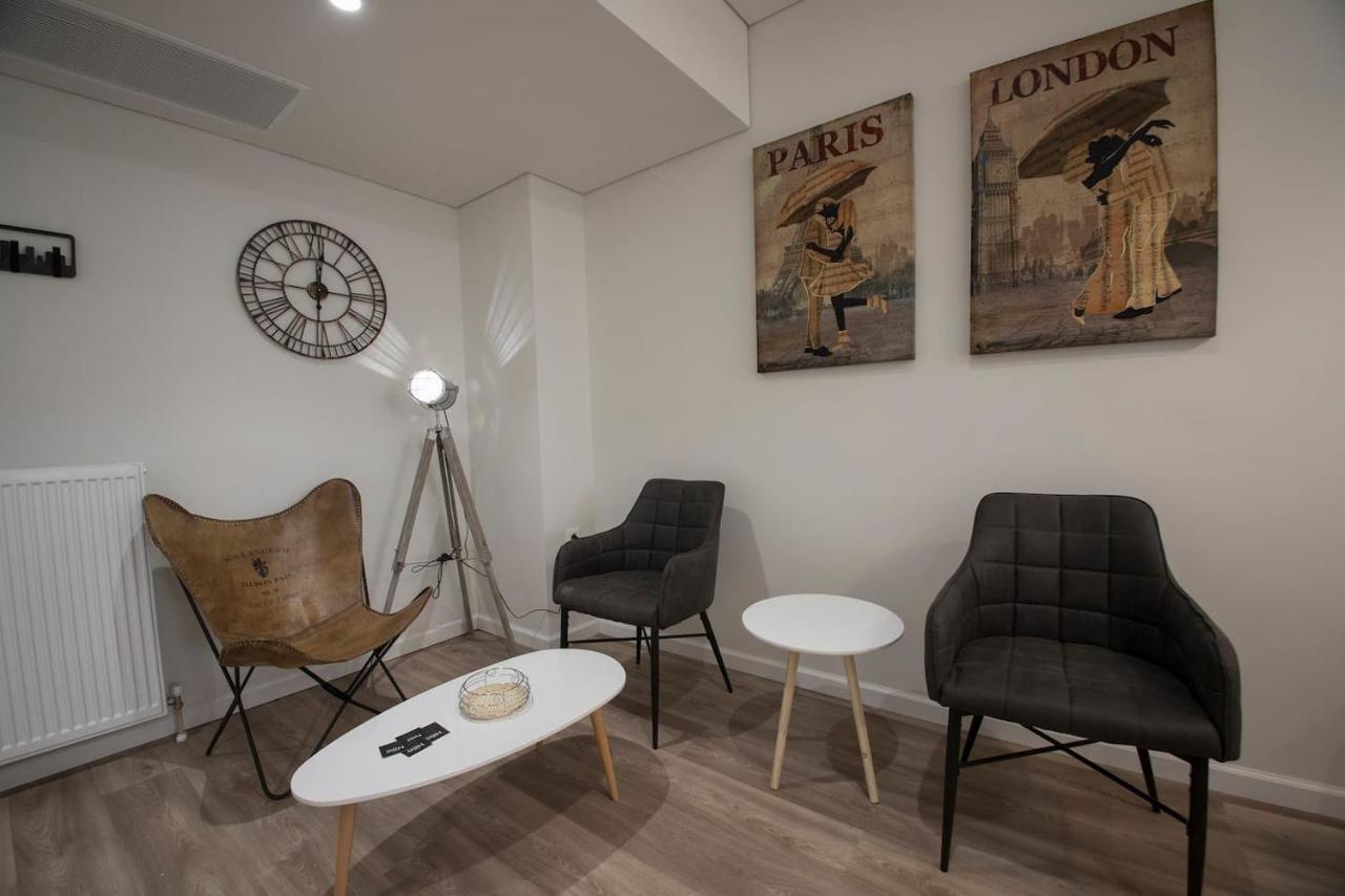 Ornament Suites, Nilie Hospitality Mgmt Daire
