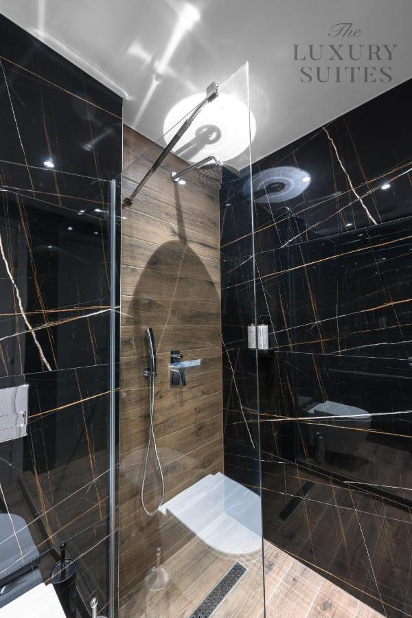 Adelle Apartments, The Luxury Apartment *