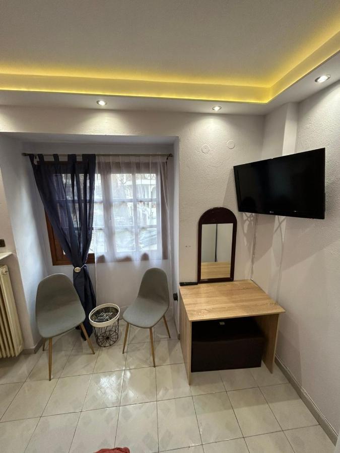 Apartment Ano Poli 1 *