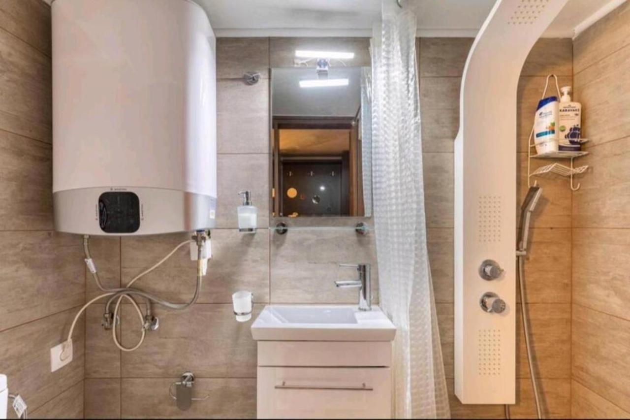 Liva Center Thessaloniki, Agias Sofias Căn hộ Thessaloníki