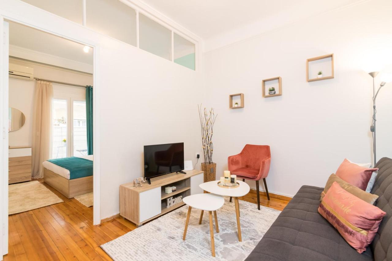 F & B Collection - Flat For 3