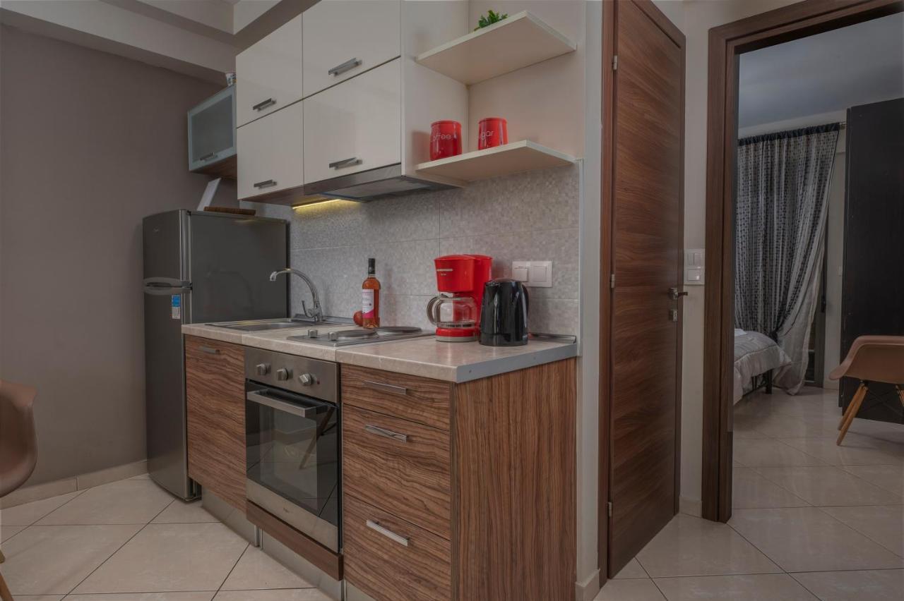 Antigonidon Square Apartment