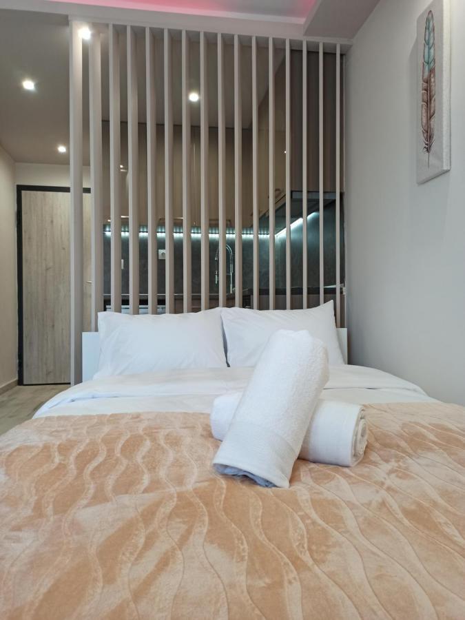 Minimalist W/ View * Thessaloniki