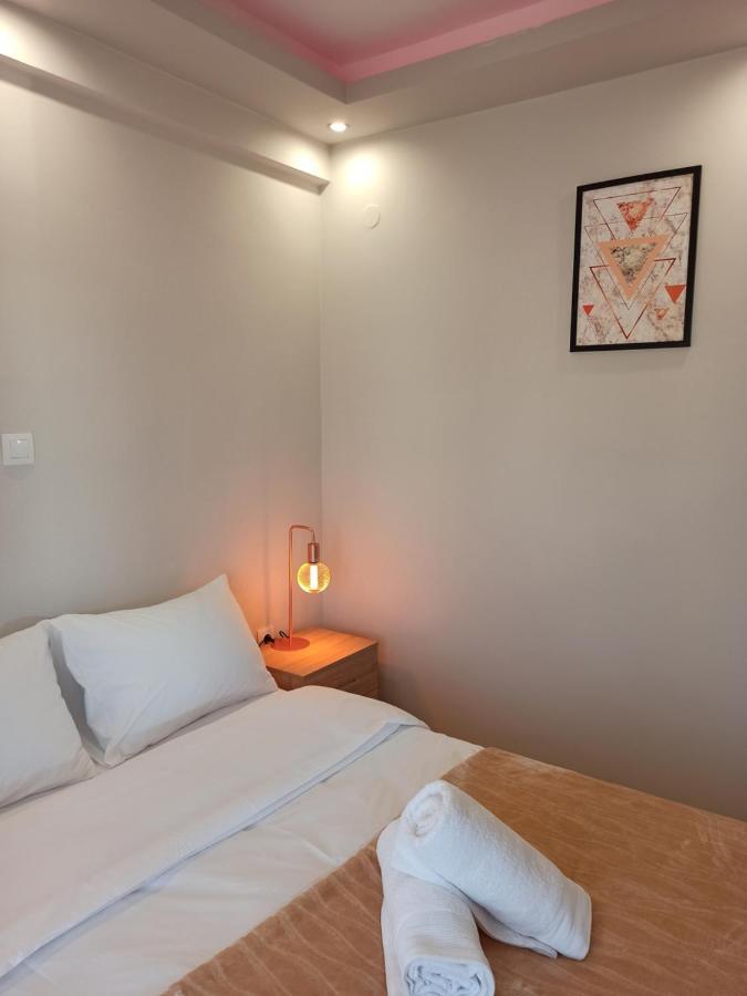 Minimalist W/ View * Thessaloniki