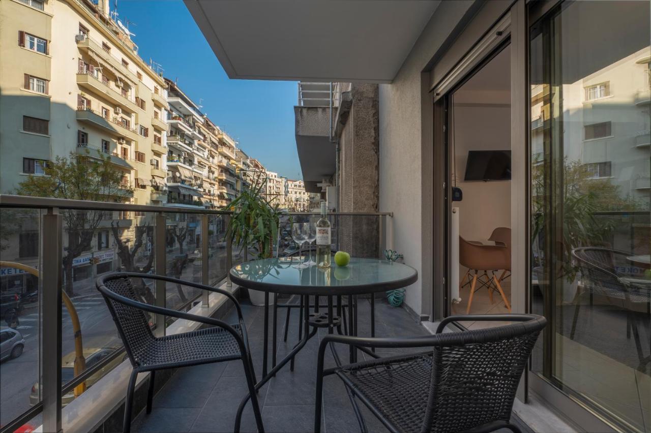 Antigonidon Square * Thessaloniki