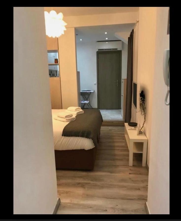 Small Budget Diamond In Agias Sofias. Apartment *