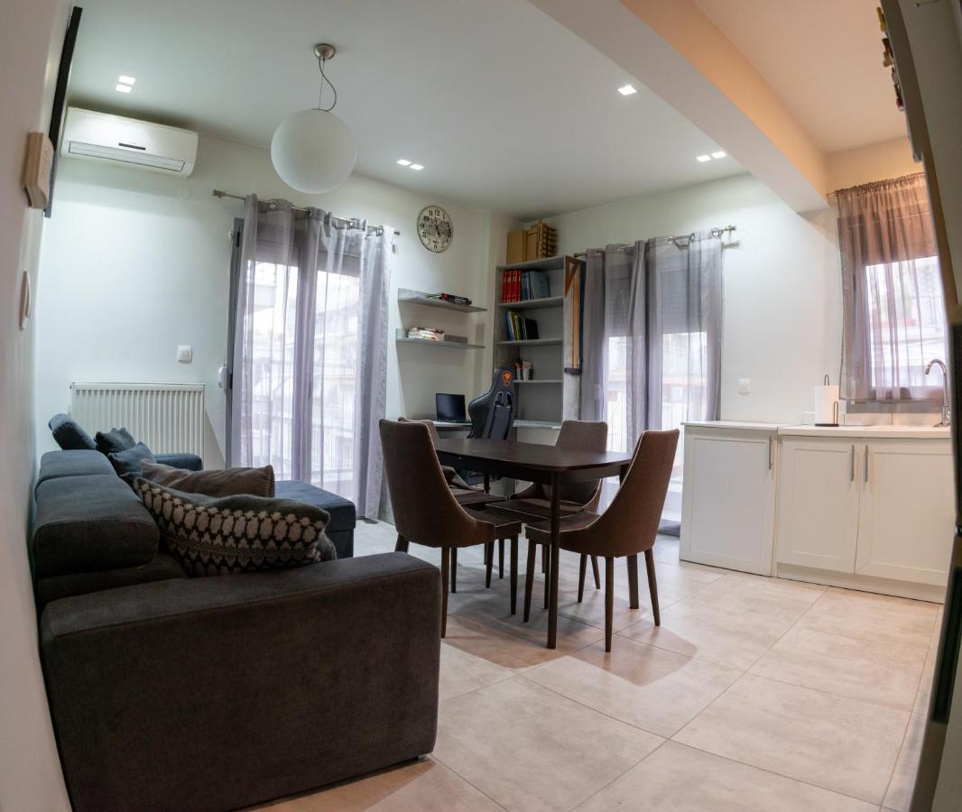 Alexandros Apartment *