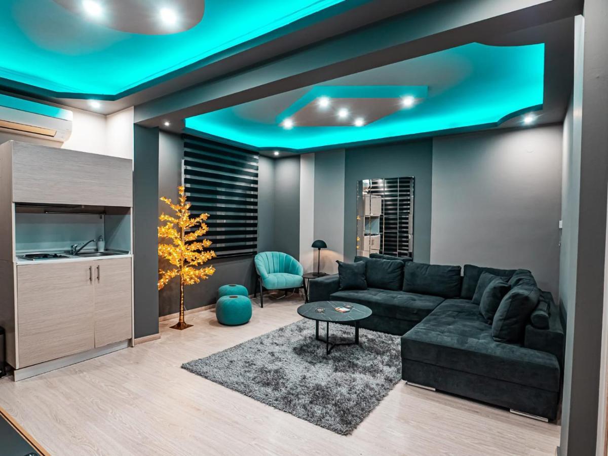 Delmar Aristoteloys Apartment *