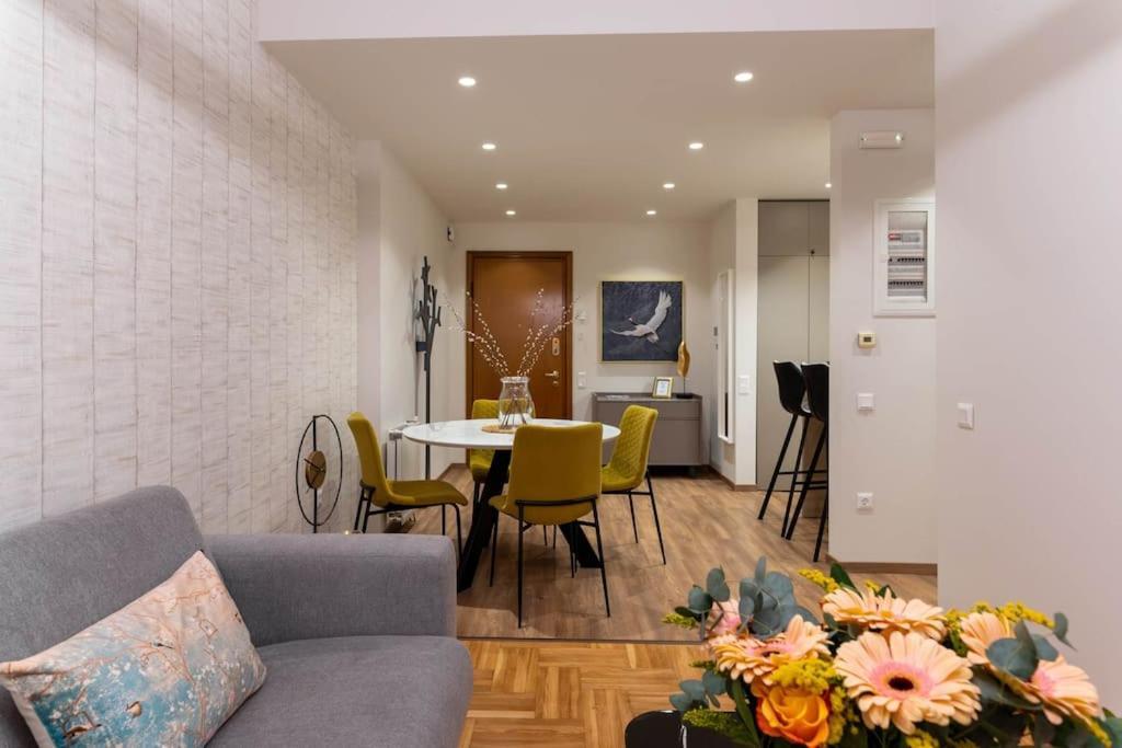 Zen Luxury Apartment, Vesta Philoxenia Apartment *