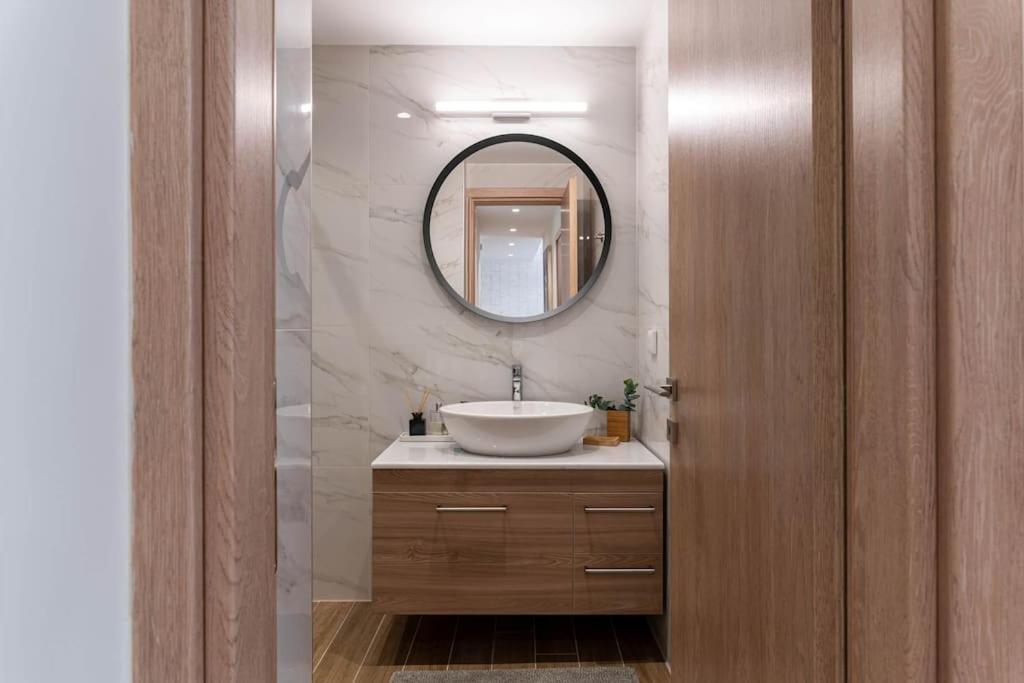 Zen Luxury Apartment, Vesta Philoxenia Apartment *