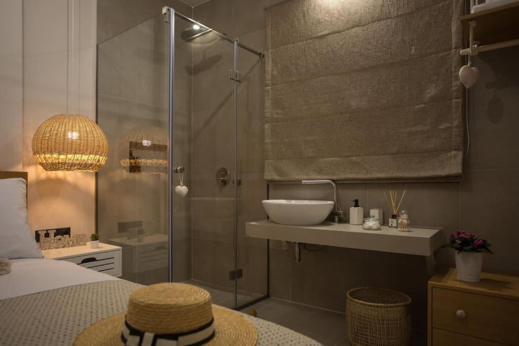 Cozzzy. Exclusive Apartment. Căn hộ
