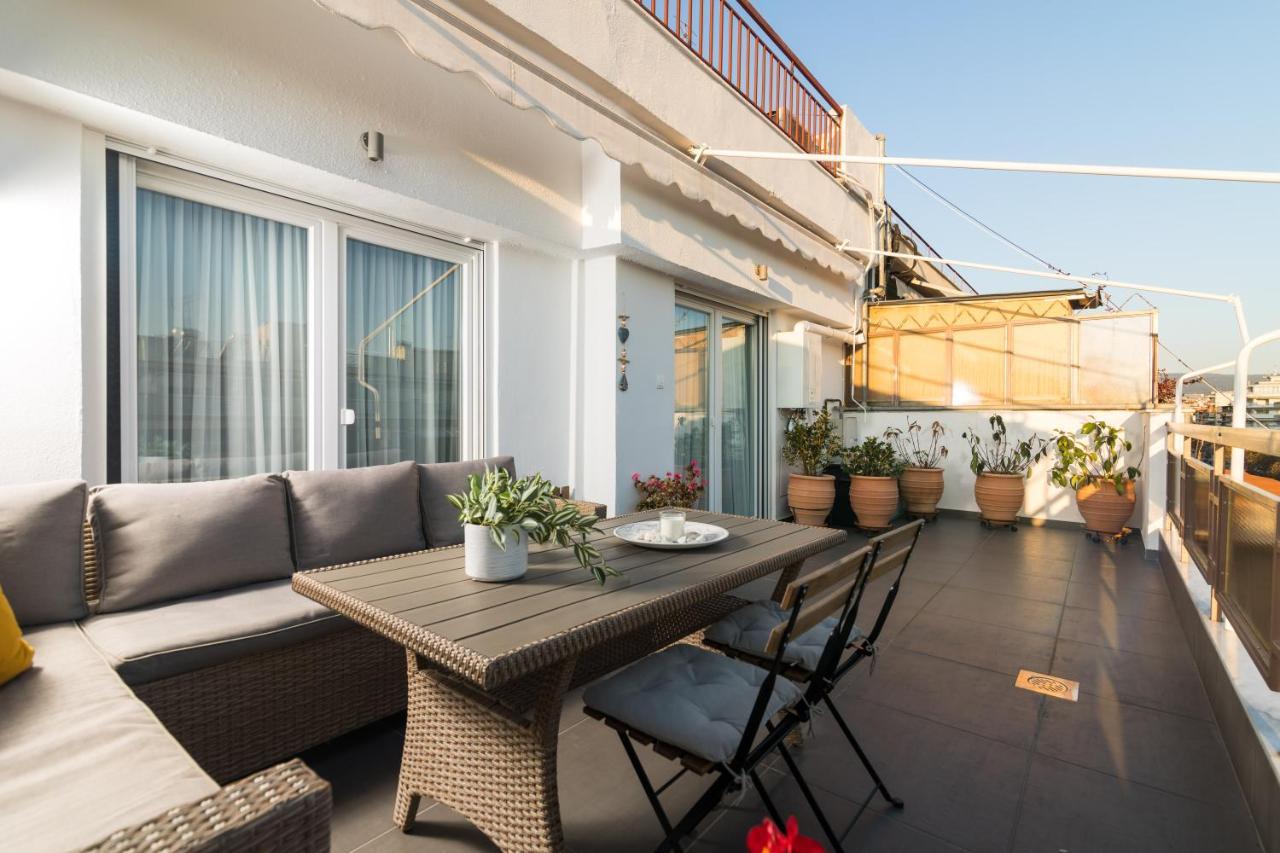 F & B Collection - 3 Bedroom Penthouse Tessalónica