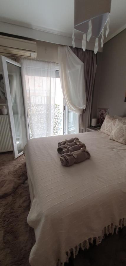Sea View Across The Golden Bay Beach, Cosy Sunny, Spacious In Aretsou Kalamaria * Tessalónica