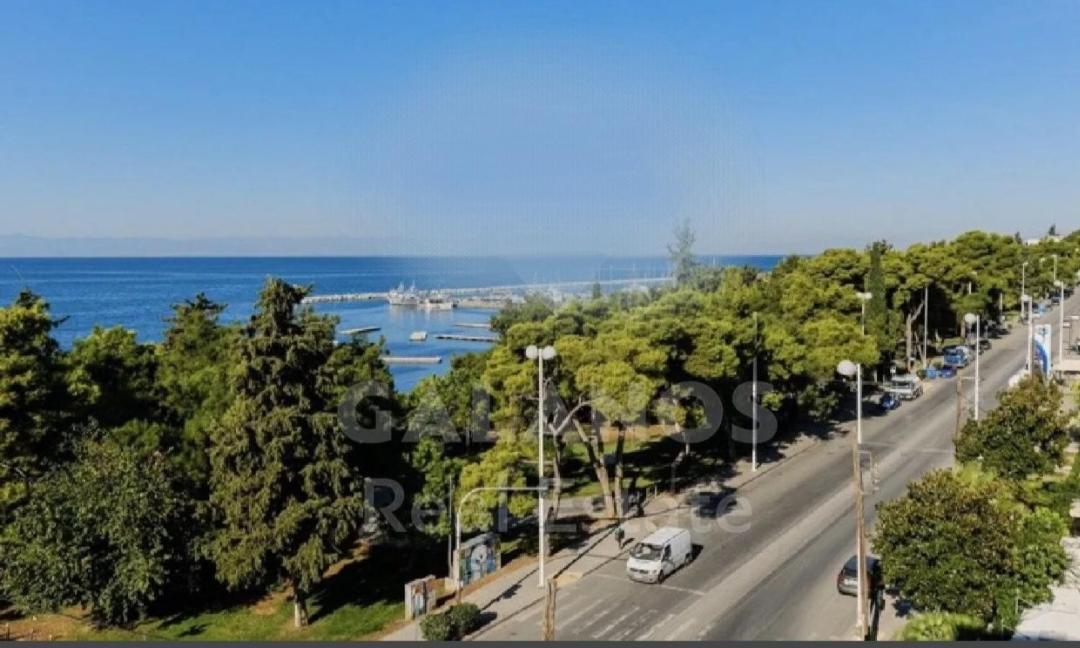 Apartamento Sea View Across The Golden Bay Beach, Cosy Sunny, Spacious In Aretsou Kalamaria *