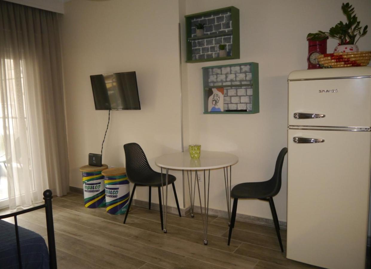 Cozy & Stylish Eastside Apt.
