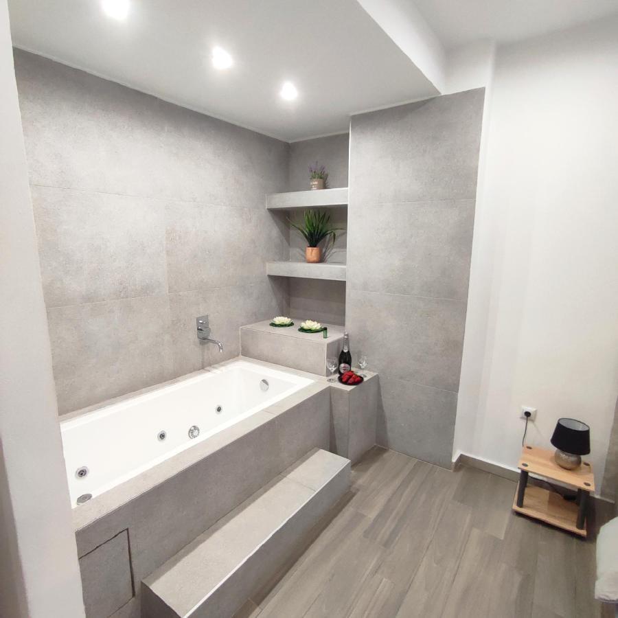 Navarino Jacuzzi Studio Rt Hospitality Services * Thessaloniki