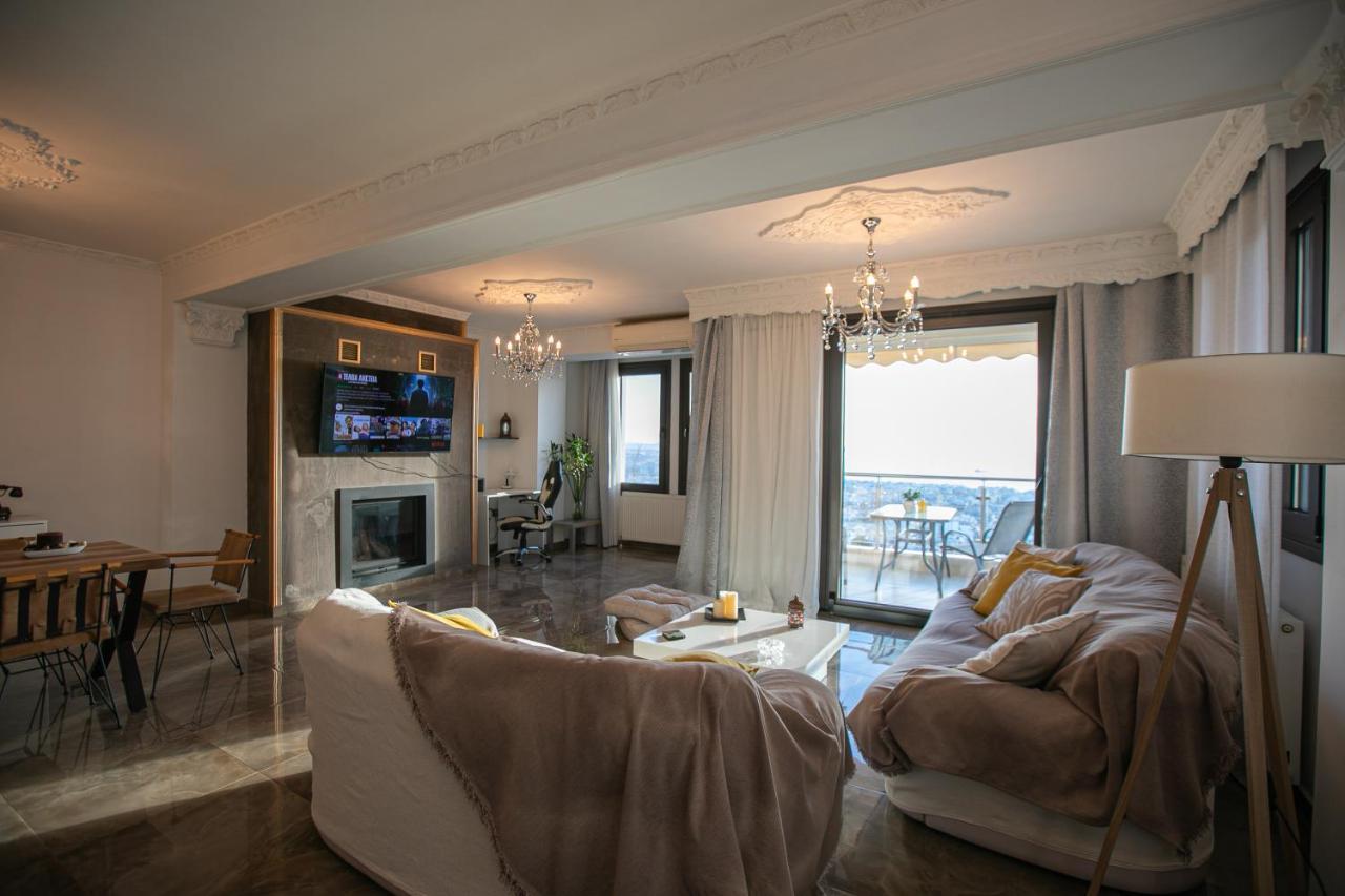 Apartment Stunning City View Apt & Parking Space At Old Town *