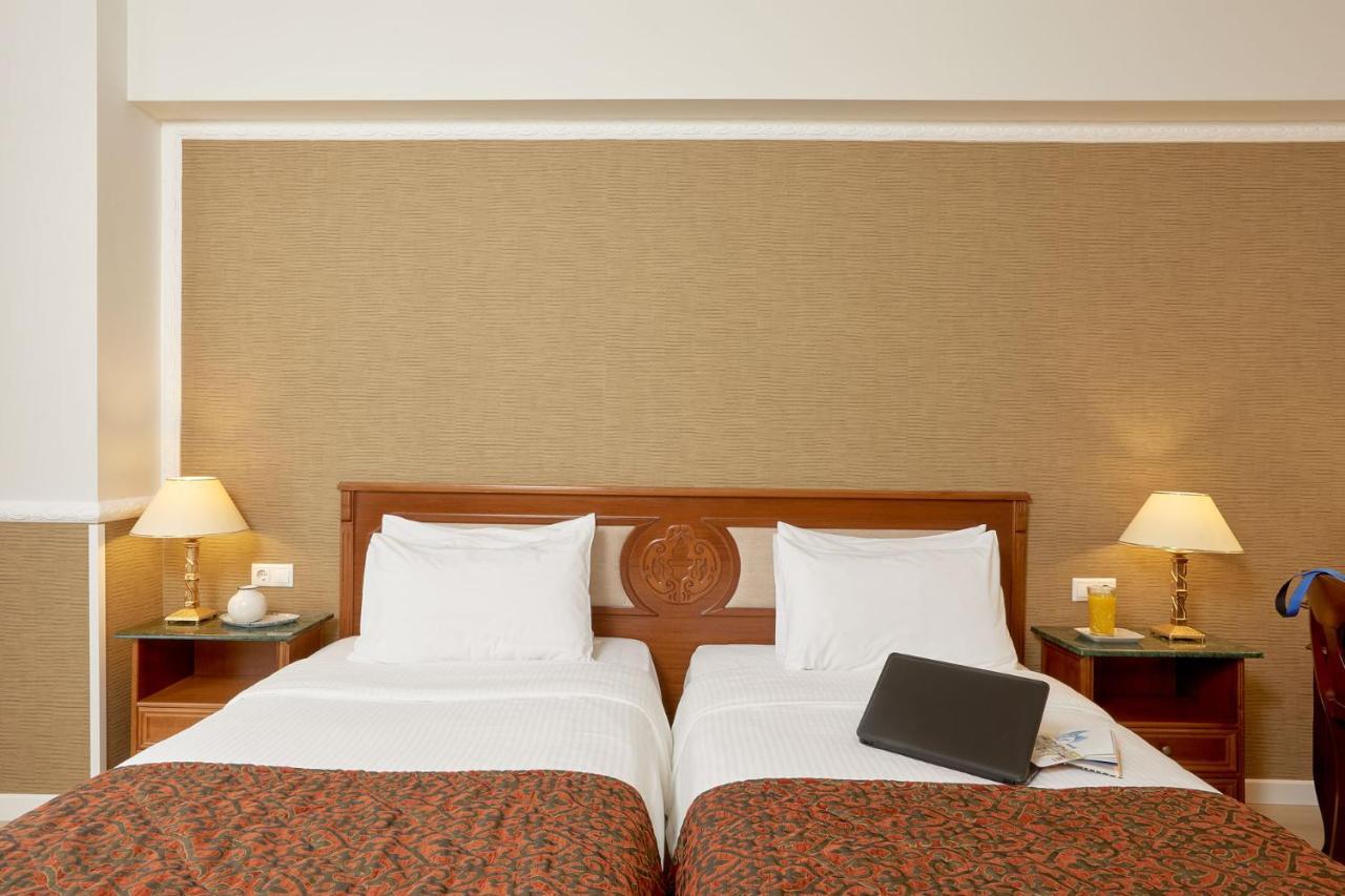 Hotel Grand Palace 5*