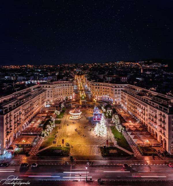 Small Budget Diamond In Agias Sofias. Thessaloniki