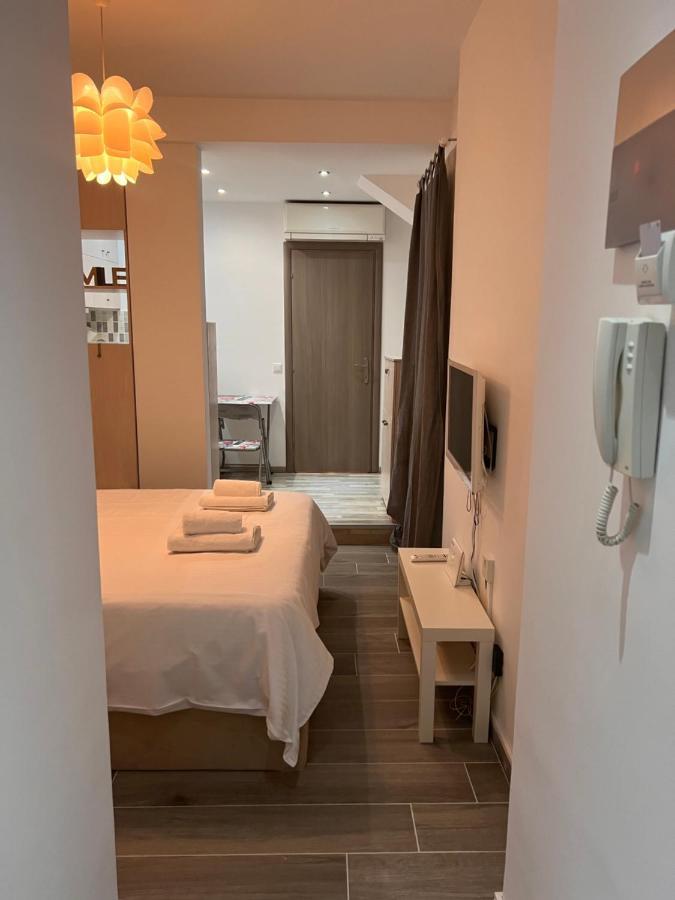 Small Budget Diamond In Agias Sofias. Apartment *