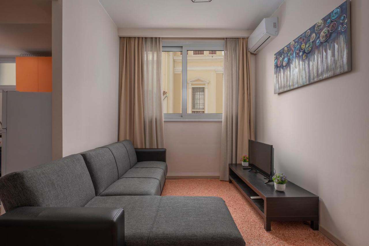 Kosmos Service Absolute Center 1-5 With Additional Cost Parking * Thessaloniki