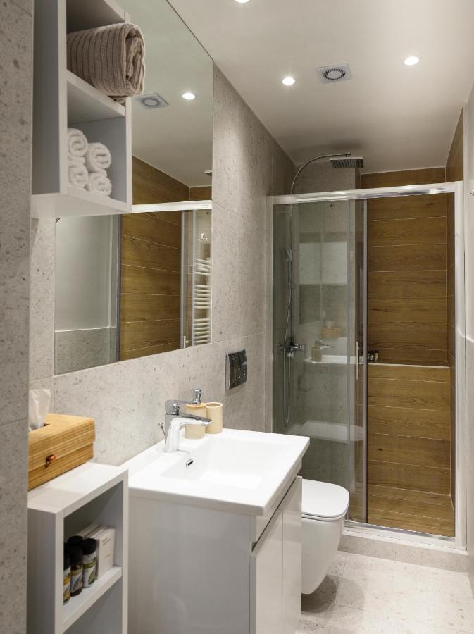 Apartamento Blu & Marrone Suites-parking Included