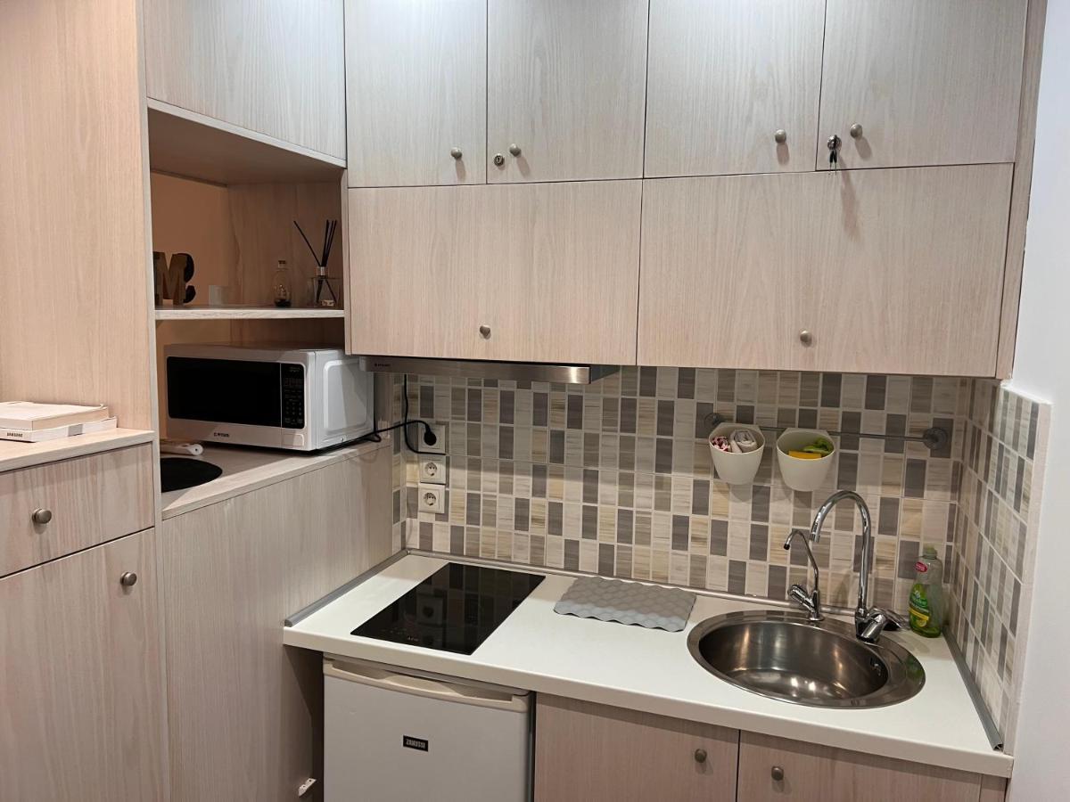 Daire Small Budget Diamond In Agias Sofias. Selanik