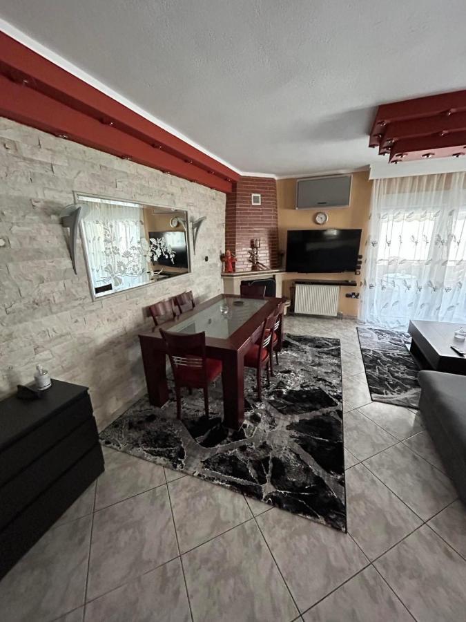 Apartment Skytrack Sa Thessaloniki