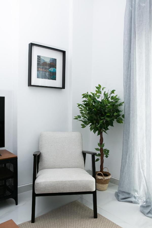 Spacious Luminous Appartement *