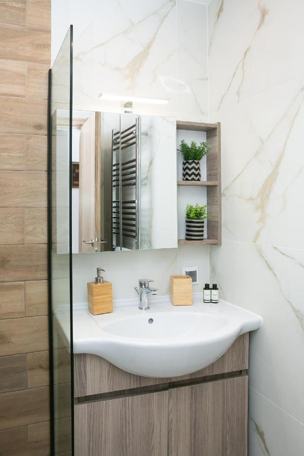 Spacious Luminous Appartement *