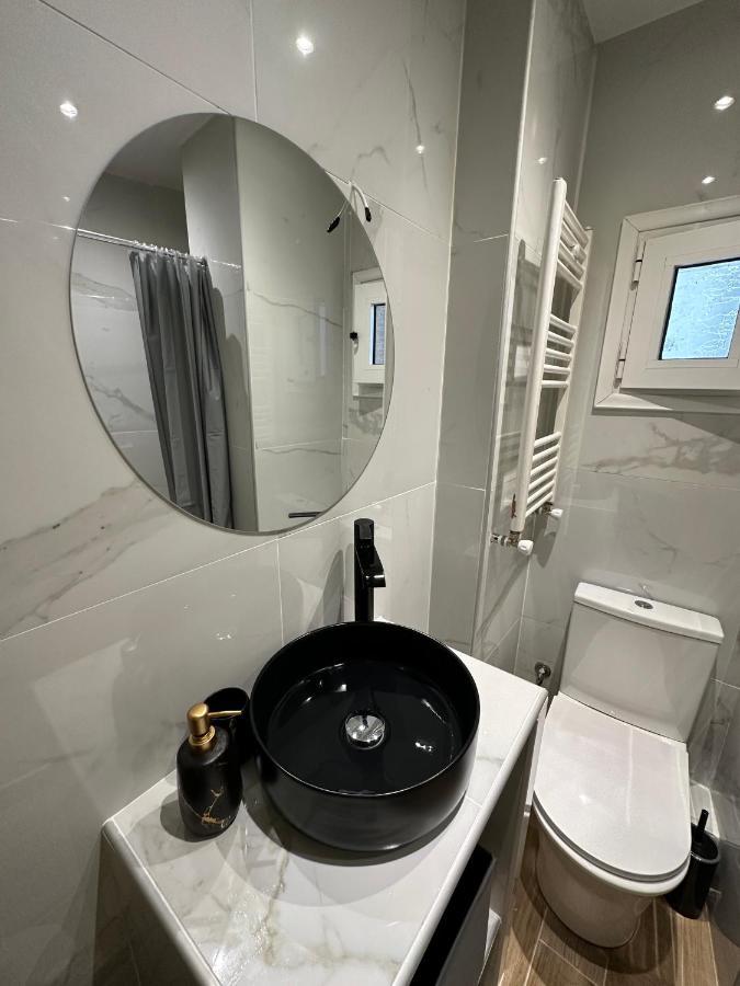 Thanos Luxurious Apartment *