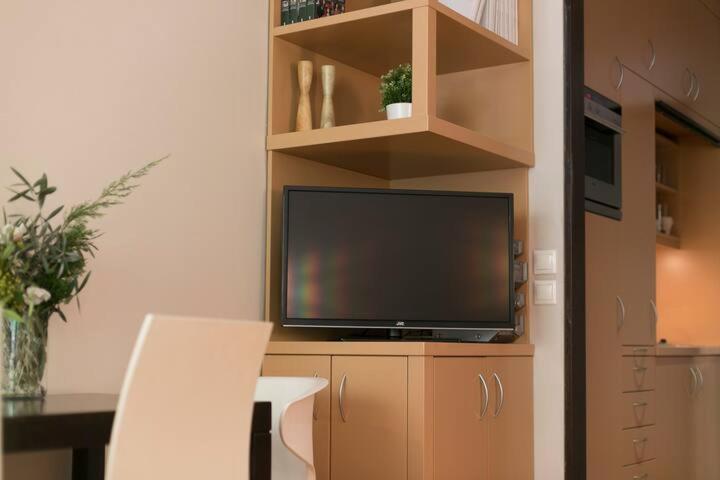 Apartment Ippokrateio Stylish City Loft Free Parking Thessaloniki