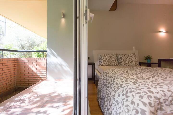 Ippokrateio Stylish City Loft Free Parking Apartment *