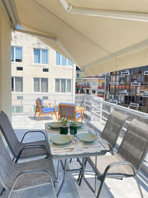 Domus With Wonderful Balcony * Thessaloniki