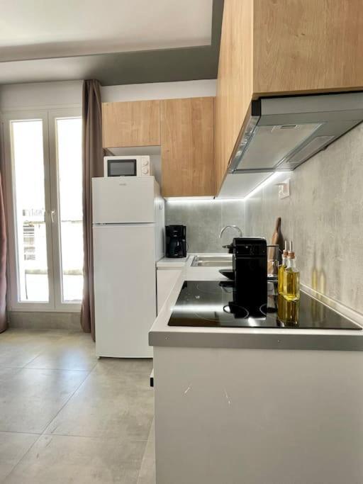 Apartment Domus With Wonderful Balcony