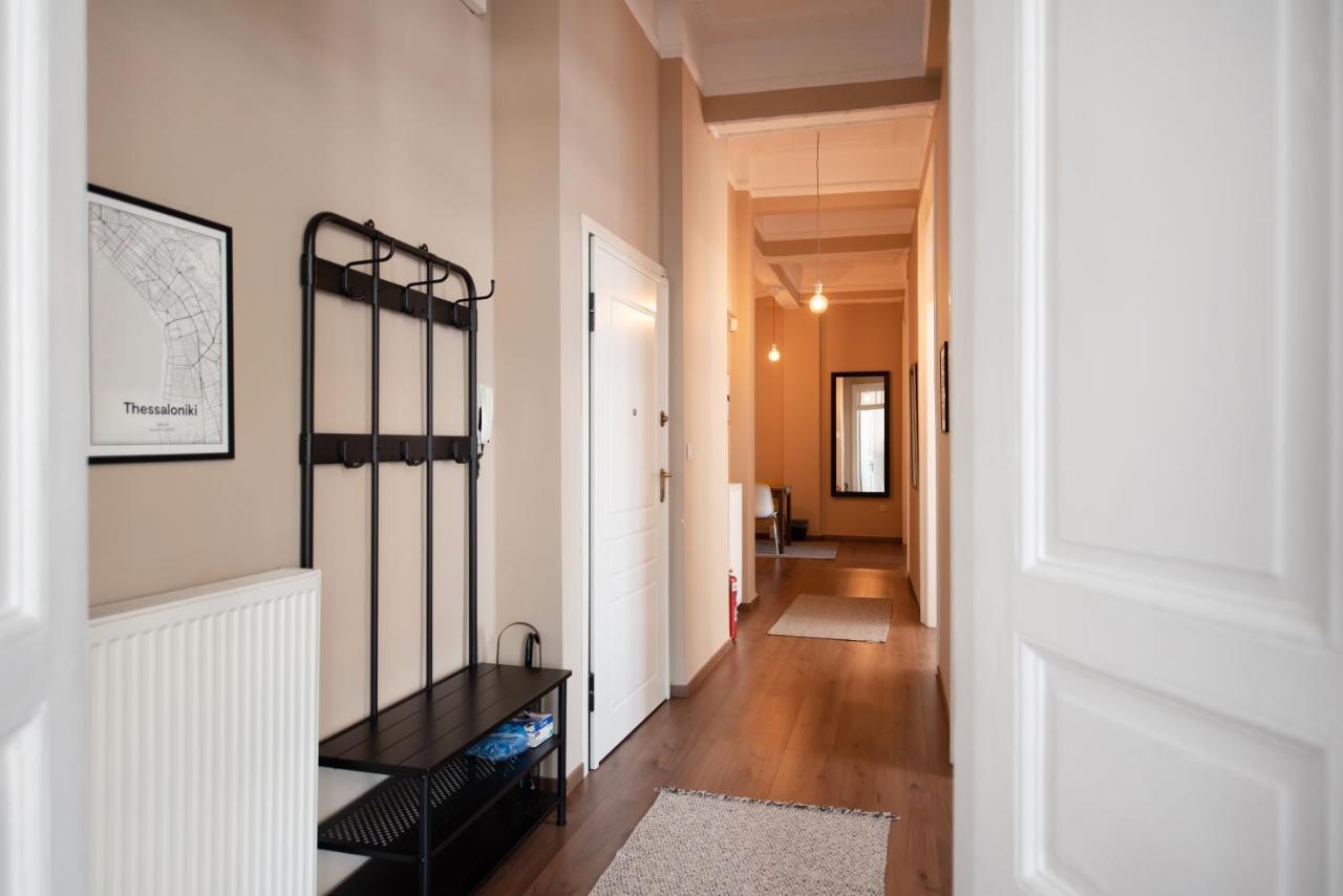 Fandango By Halu!, Gorgeous Neoclassical Next To Metro Station Apartment Thessaloniki