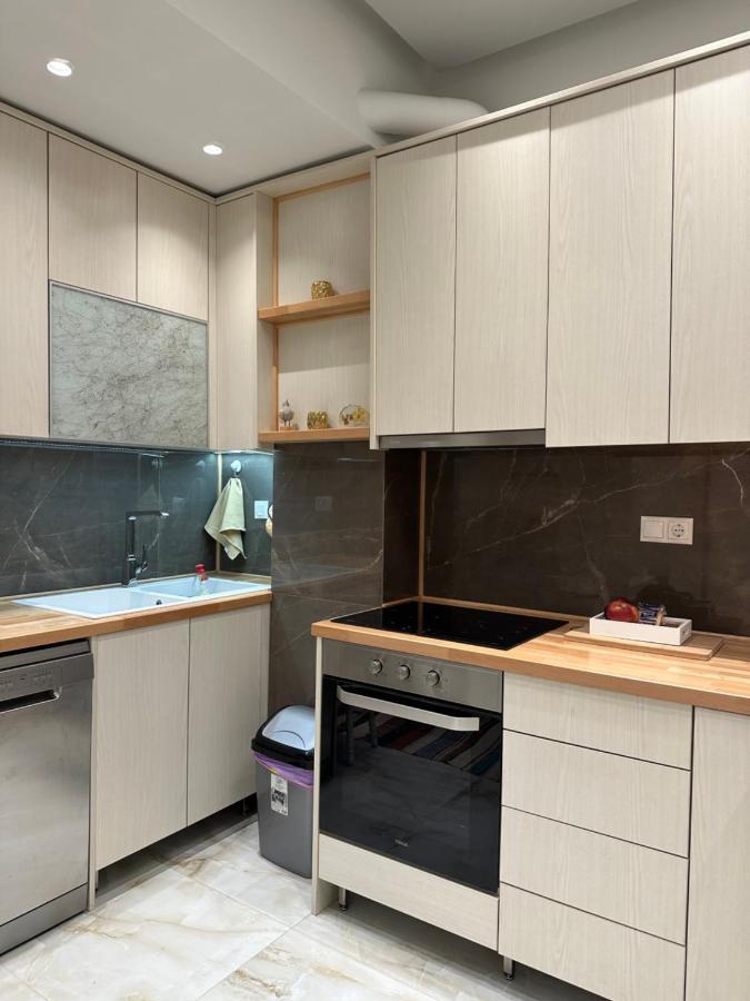 Golden Rose Apartment